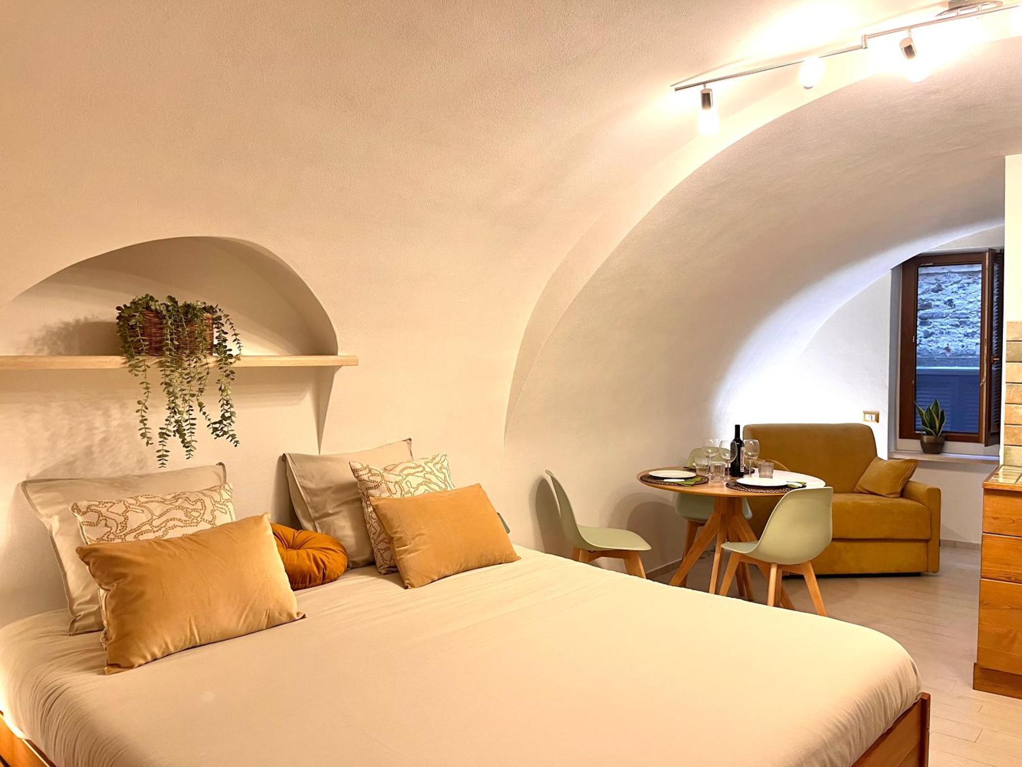 Ca' Pecina - Casa Vacanze Dolceacqua Exterior foto