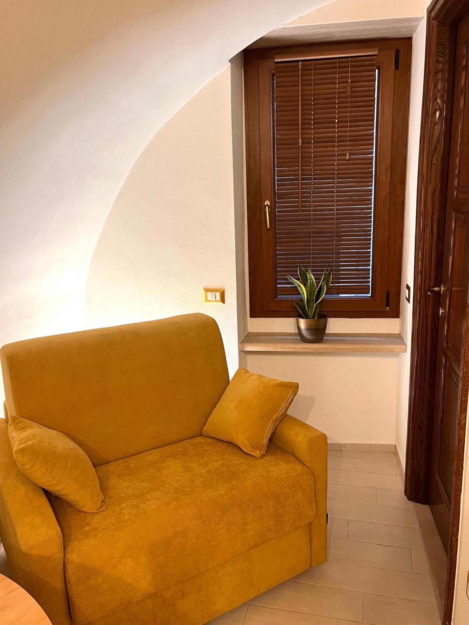 Ca' Pecina - Casa Vacanze Dolceacqua Exterior foto